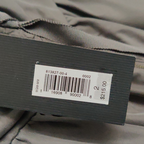 Silk dress - Picture 4 of 6